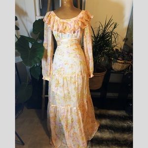 LOVELY vintage 1970s floral Easter maxi dress